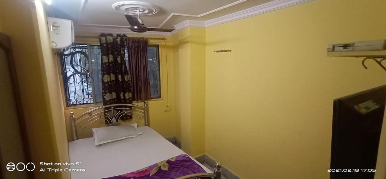 Khaja Habib Hotel Kalkutta Exterior foto