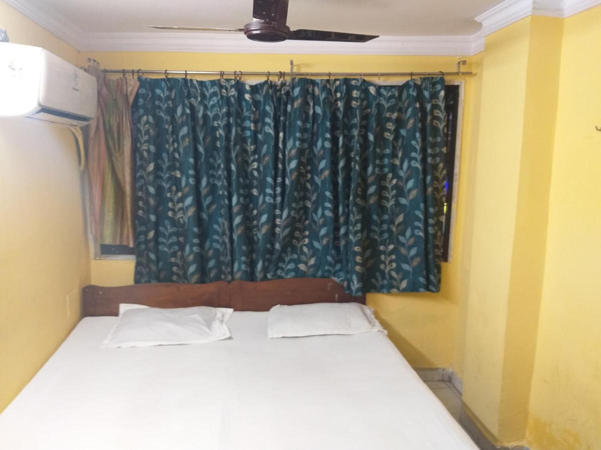 Khaja Habib Hotel Kalkutta Exterior foto